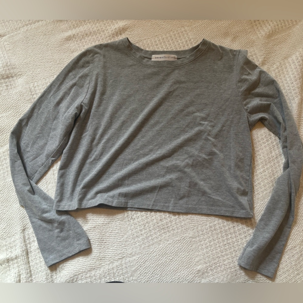 Light Grey Seven Sisters Long Sleeve